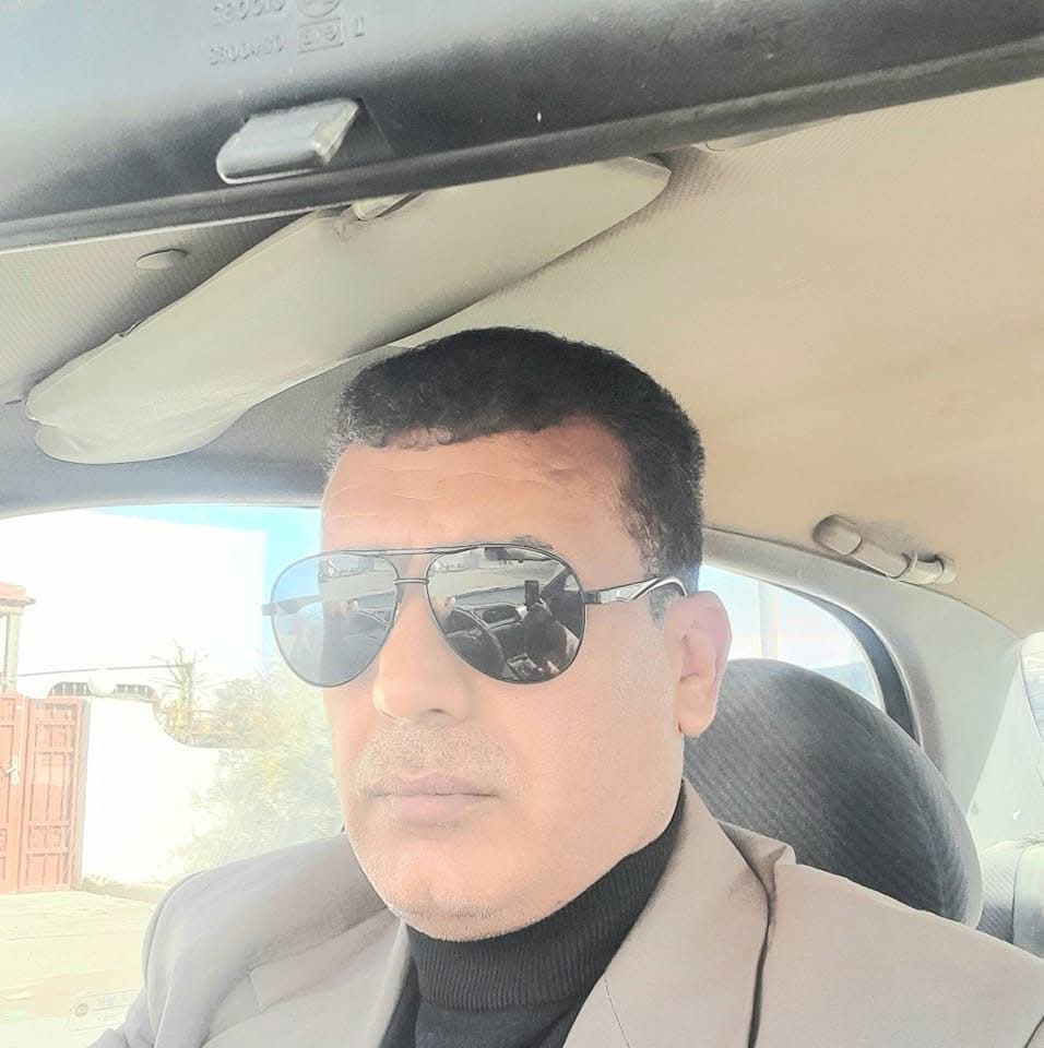 معلم لغة عربية